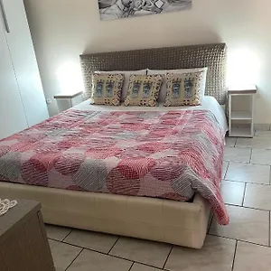 https://idria-home-28.taorminaitalyhotels.com